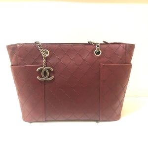 CHANEL Midnight Quilted Caviar Grand Shopping Tote